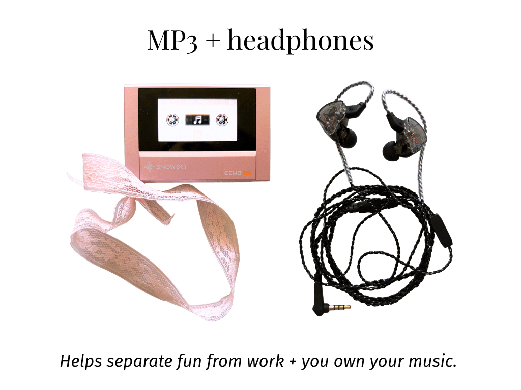 MP3 + headphones
